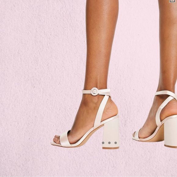 NIB Women’s work bridal heels Be Mine Wink Block Heel Satin Sandals Blush Size 7 - Picture 2 of 8